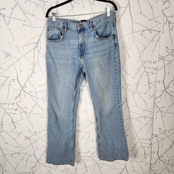 BDG Light Wash Stretch Denim High Rise 90's Bootcut Jeans - Picture 2 of 11